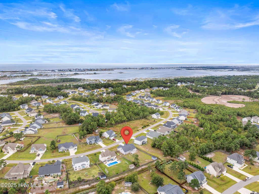 Photo of 931 Needlerush Road, Sneads Ferry, NC 28460 (MLS # 100535765)