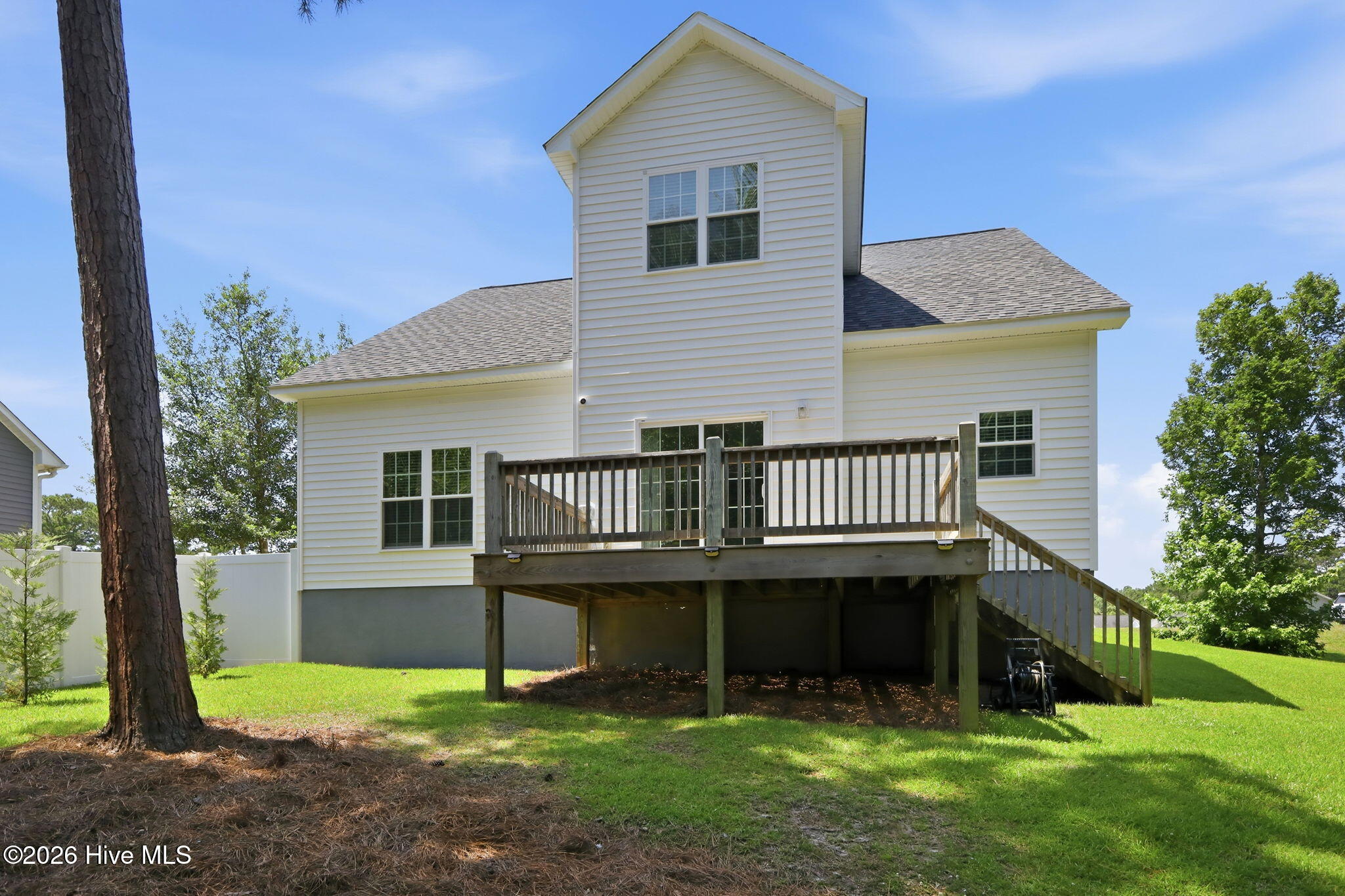 306 Oak Ridge Court