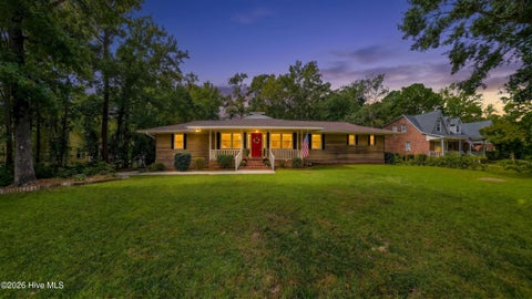 Photo of 306 Shore Point Drive, Wilmington, NC 28411 (MLS # 100607398)