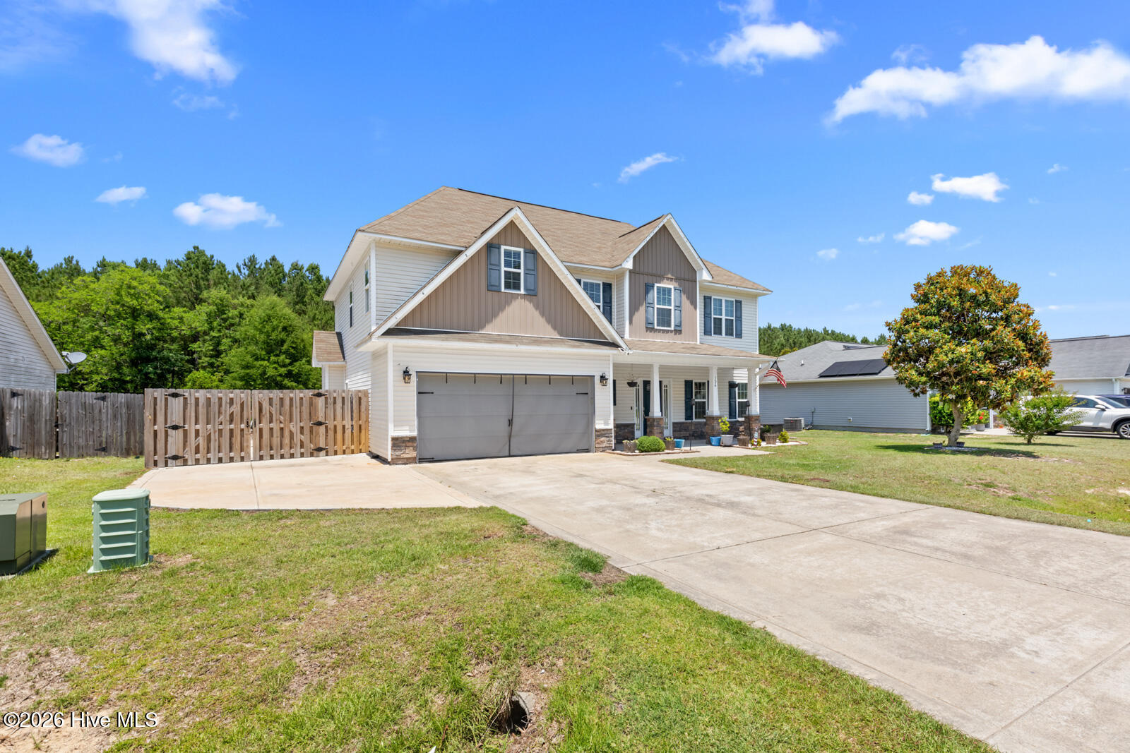 124 Braeburn Boulevard