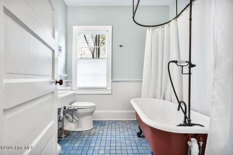 Tiny photo for 507 N 5th Avenue, Wilmington, NC 28401 (MLS # 100594486)