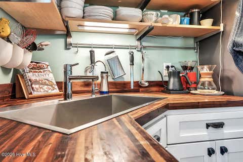 Tiny photo for 507 N 5th Avenue, Wilmington, NC 28401 (MLS # 100594486)