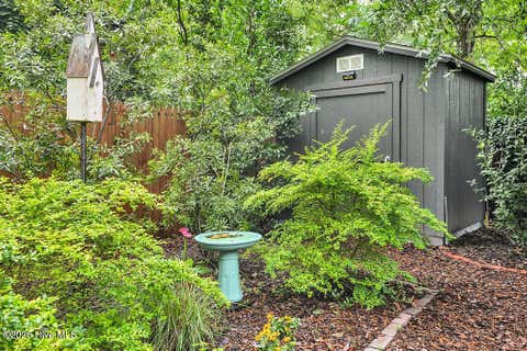 Tiny photo for 507 N 5th Avenue, Wilmington, NC 28401 (MLS # 100594486)