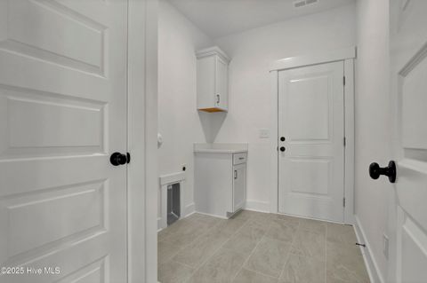 Tiny photo for 27 Lookout Point, Hampstead, NC 28443 (MLS # 100555105)