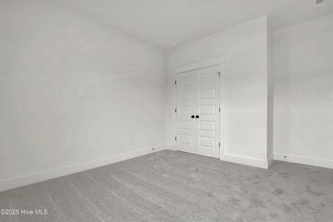 Tiny photo for 27 Lookout Point, Hampstead, NC 28443 (MLS # 100555105)