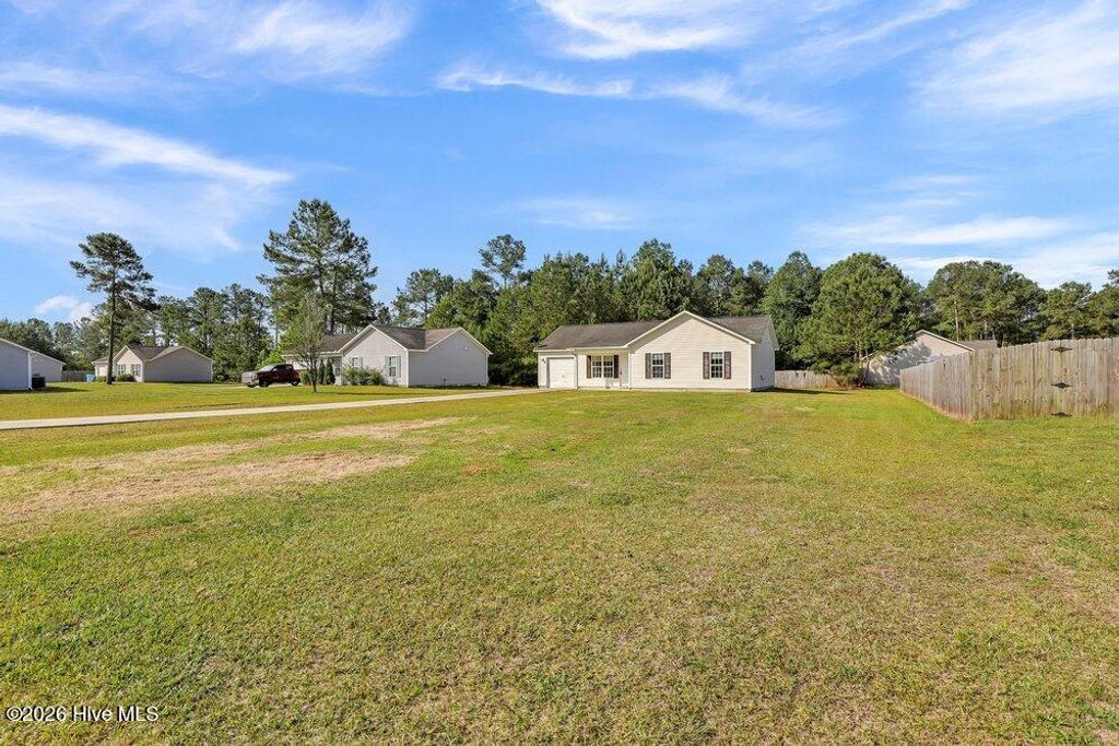 Photo of 174 Ashbury Park Lane, Richlands, NC 28574 (MLS # 100574135)