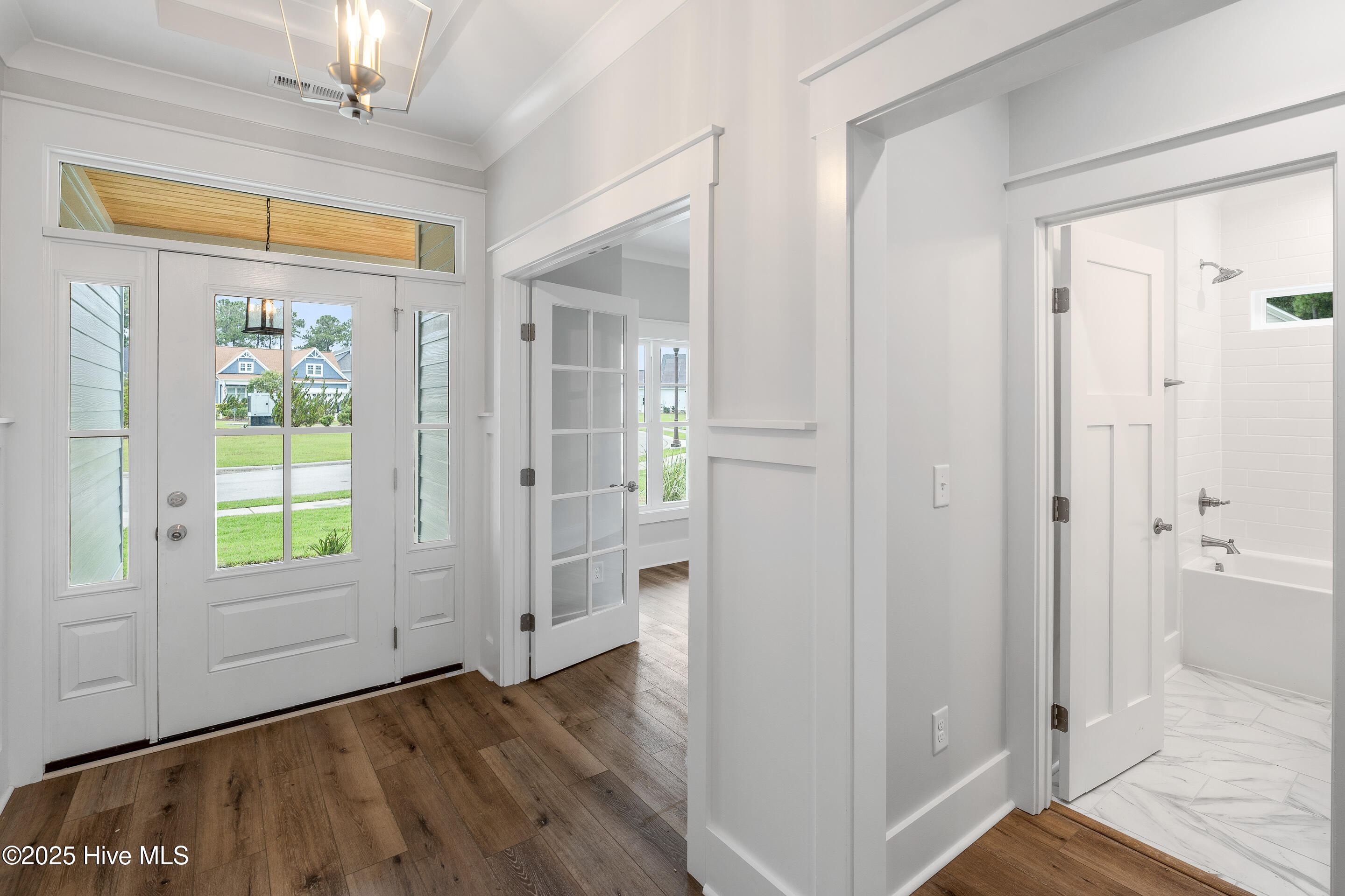 606 Martin House Loop