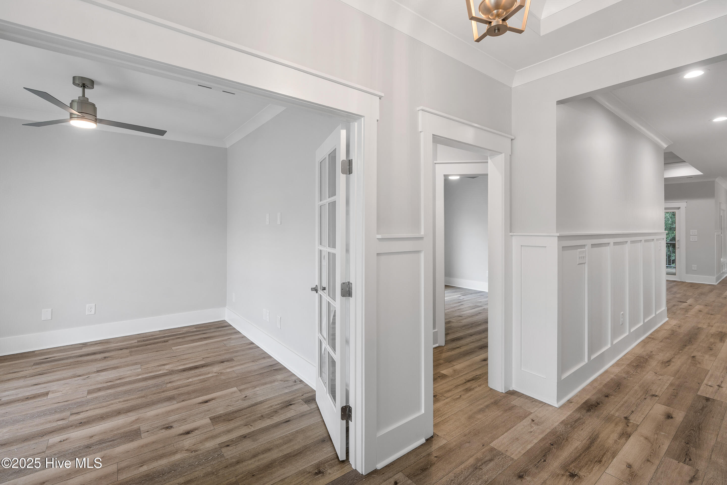 606 Martin House Loop