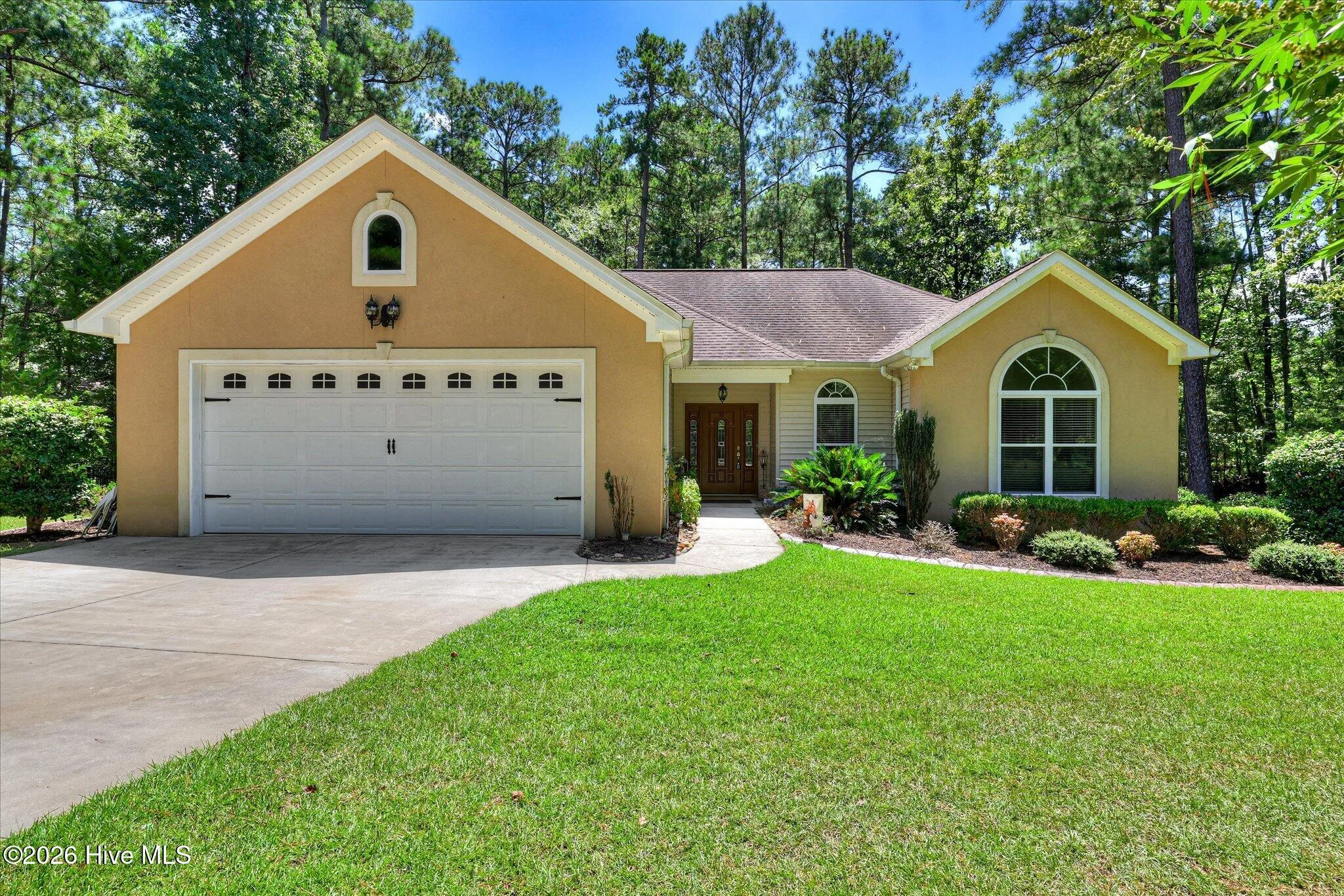806 Sturbridge Drive