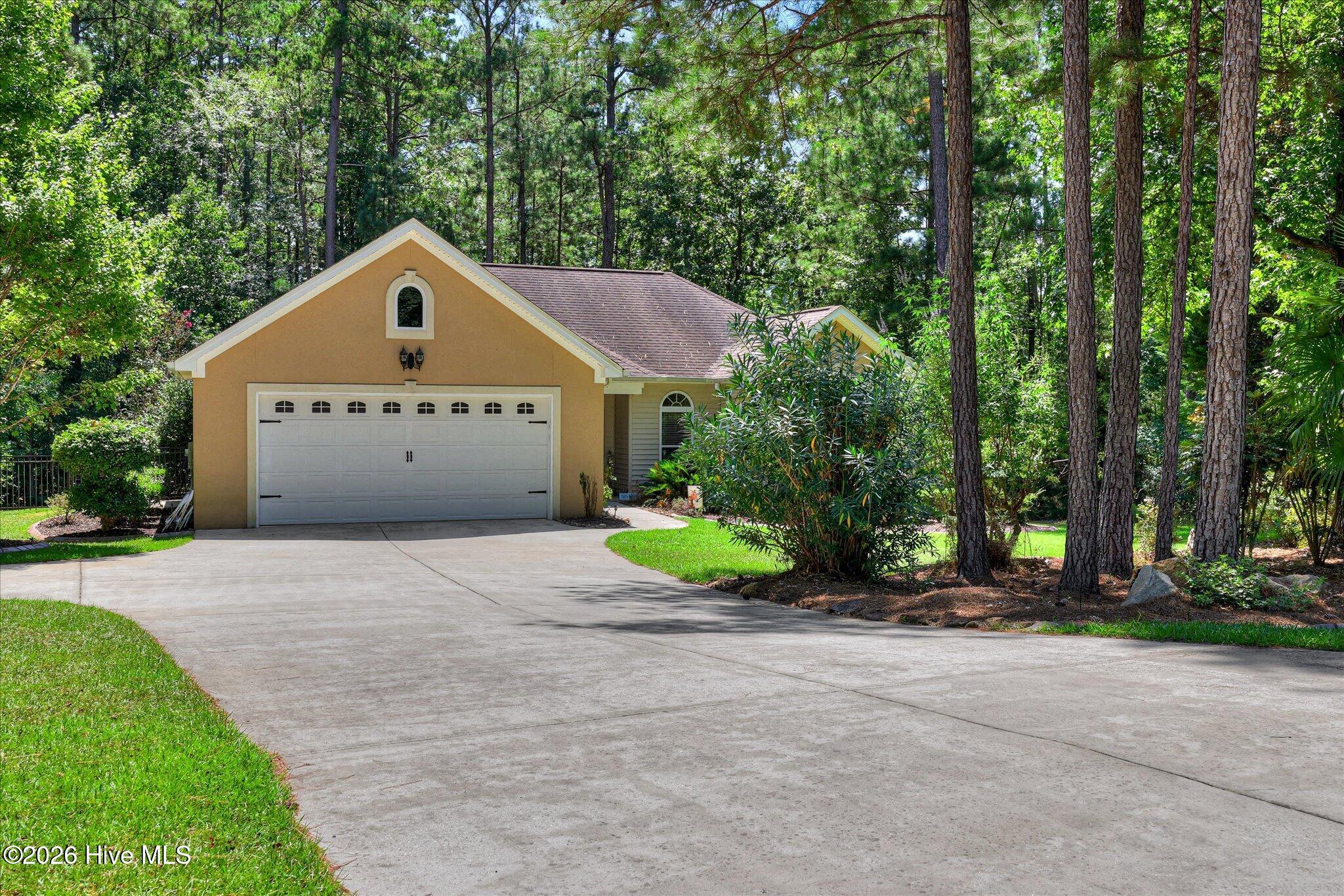 806 Sturbridge Drive