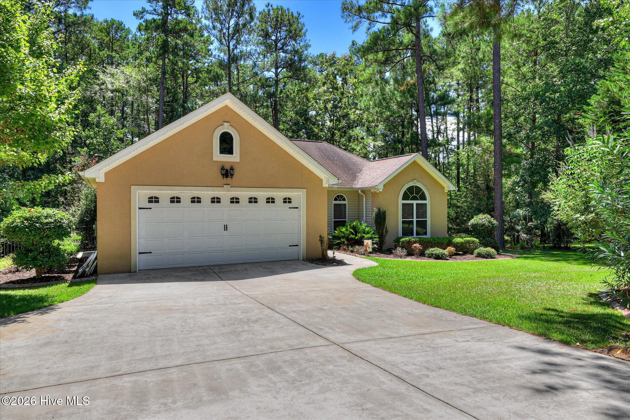 806 Sturbridge Drive