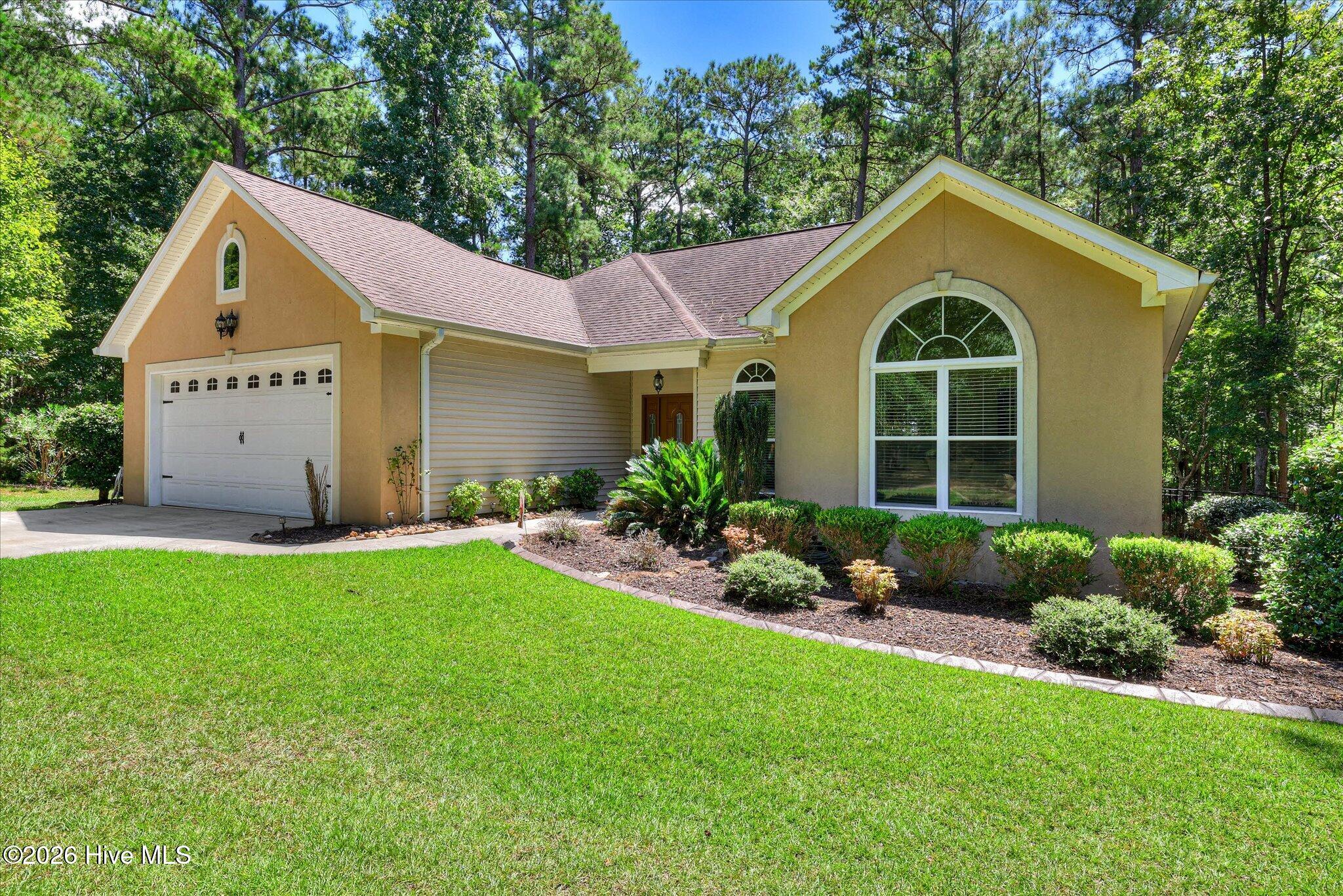 806 Sturbridge Drive