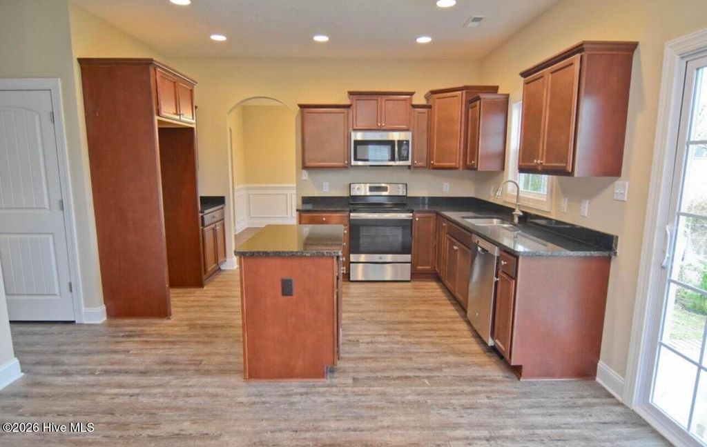 Photo of 206 Messenger Court, Jacksonville, NC 28546 (MLS # 100546217)