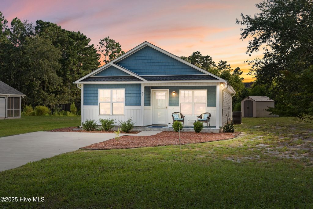 Photo of 45 Elm Road, Southport, NC 28461 (MLS # 100527918)