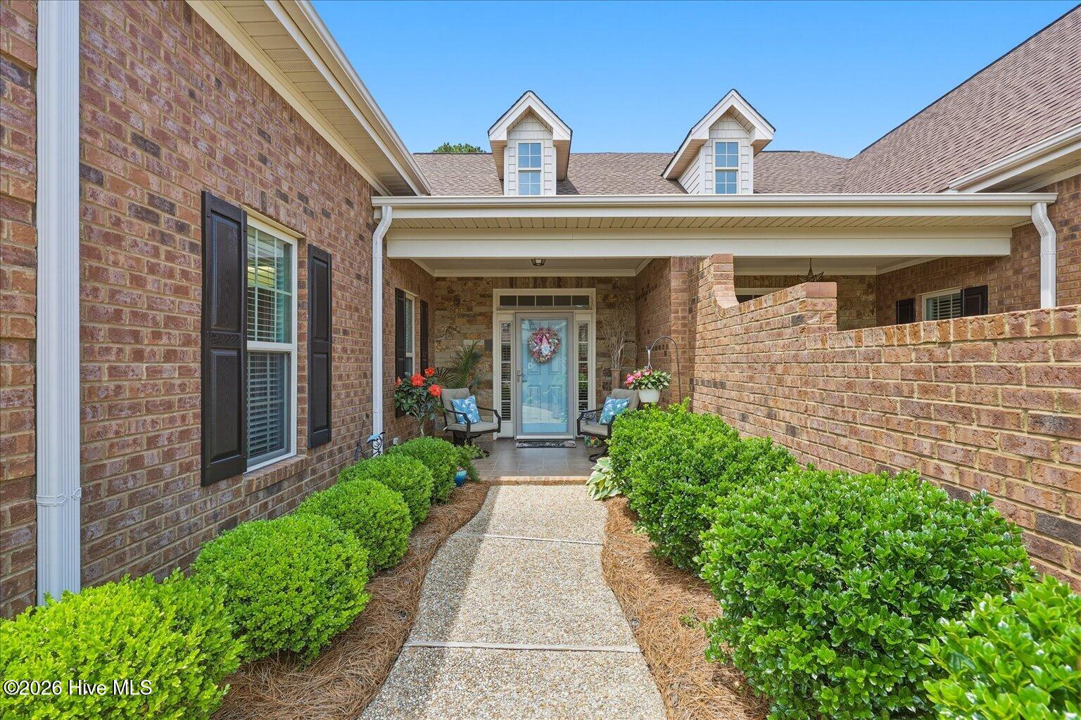 8266 Stenton Drive NE