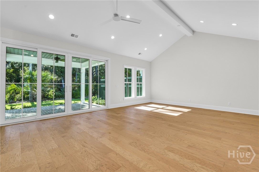 Savannah, Georgia 31411, United States, 3 Bedrooms Bedrooms, ,4 BathroomsBathrooms,Residential,Active,255382