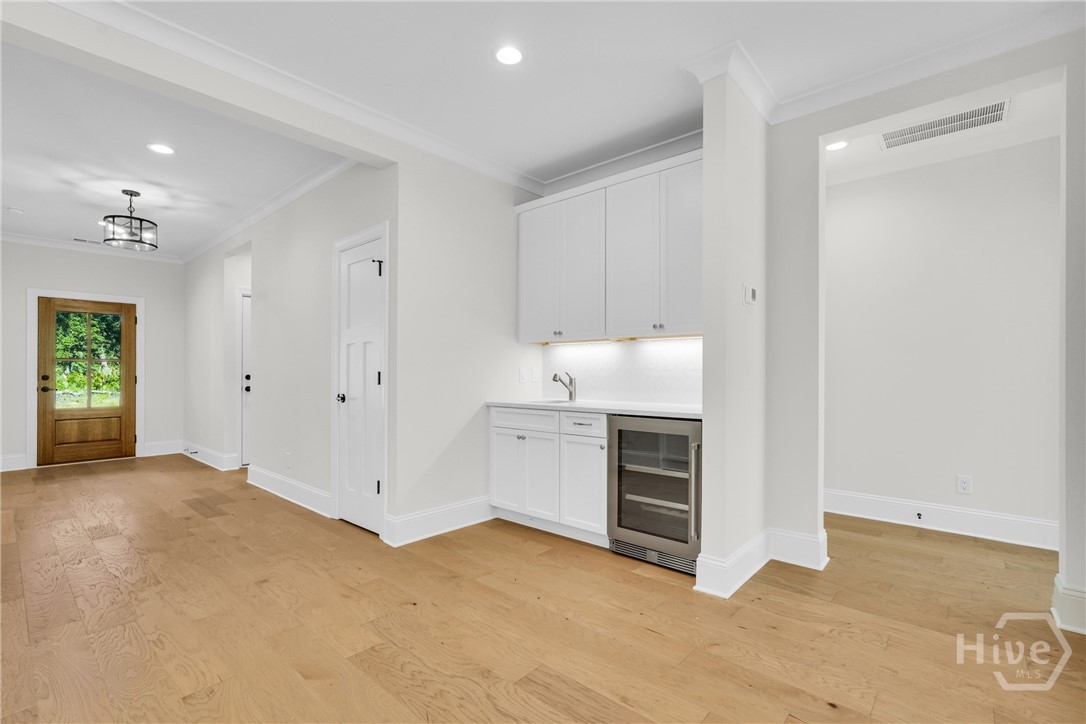 Savannah, Georgia 31411, United States, 3 Bedrooms Bedrooms, ,4 BathroomsBathrooms,Residential,Active,255382