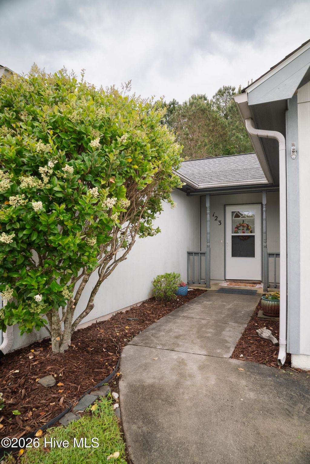 Photo of 123 Daphne Drive, Hubert, NC 28539 (MLS # 100569783)