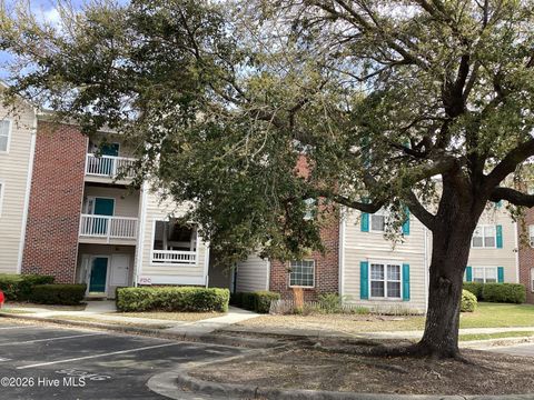 Tiny photo for 906 Litchfield Way #G, Wilmington, NC 28405 (MLS # 100562875)