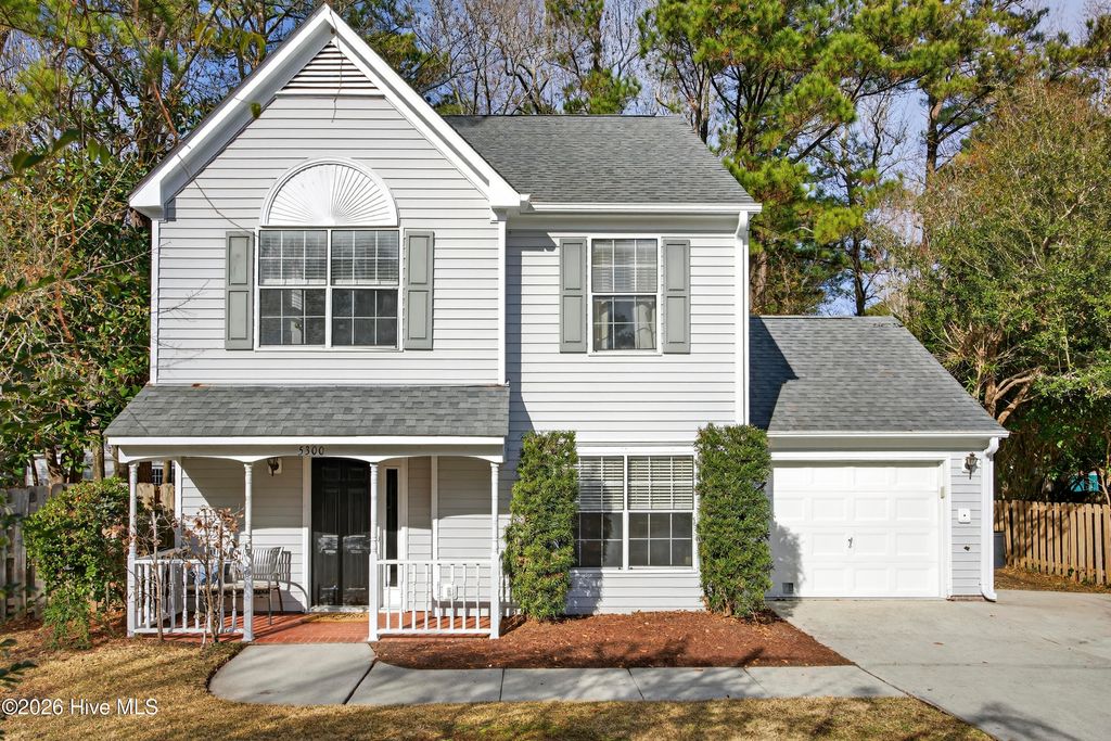 Photo of 5300 Curlew Drive, Wilmington, NC 28409 (MLS # 100550573)