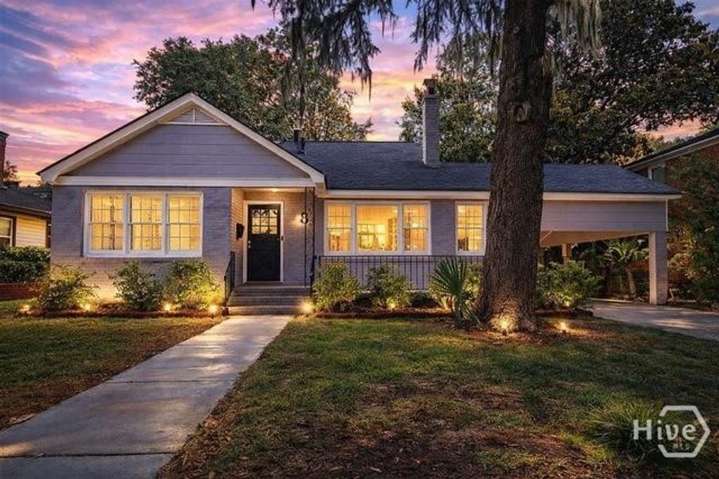 Photo of 8 W 52nd Street, Savannah, GA 31405 (MLS # SA346767)