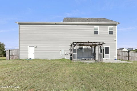 Tiny photo for 203 Chestwood Drive, Hubert, NC 28539 (MLS # 100603667)