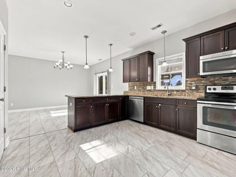 Tiny photo for 203 Chestwood Drive, Hubert, NC 28539 (MLS # 100603667)