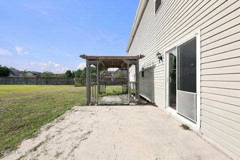Tiny photo for 203 Chestwood Drive, Hubert, NC 28539 (MLS # 100603667)