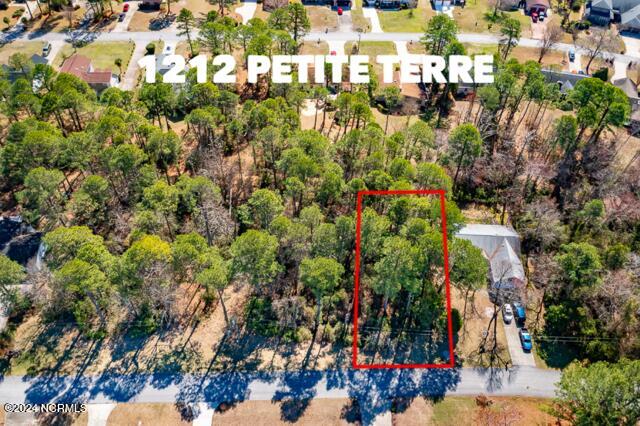 1216 Petite Terre Court
