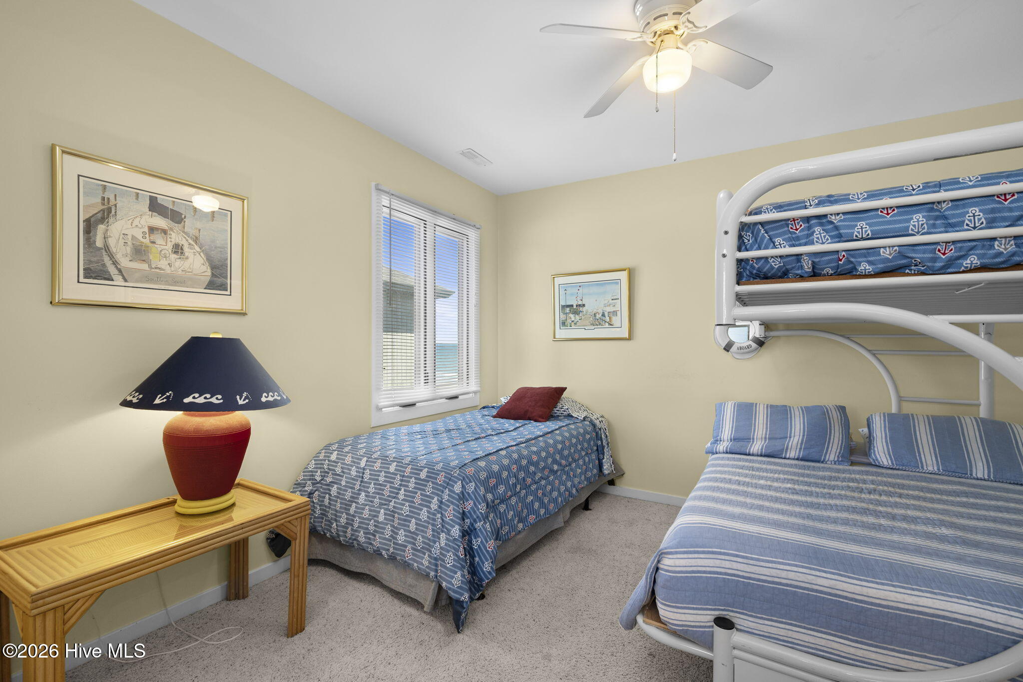 5211 Ocean Drive A