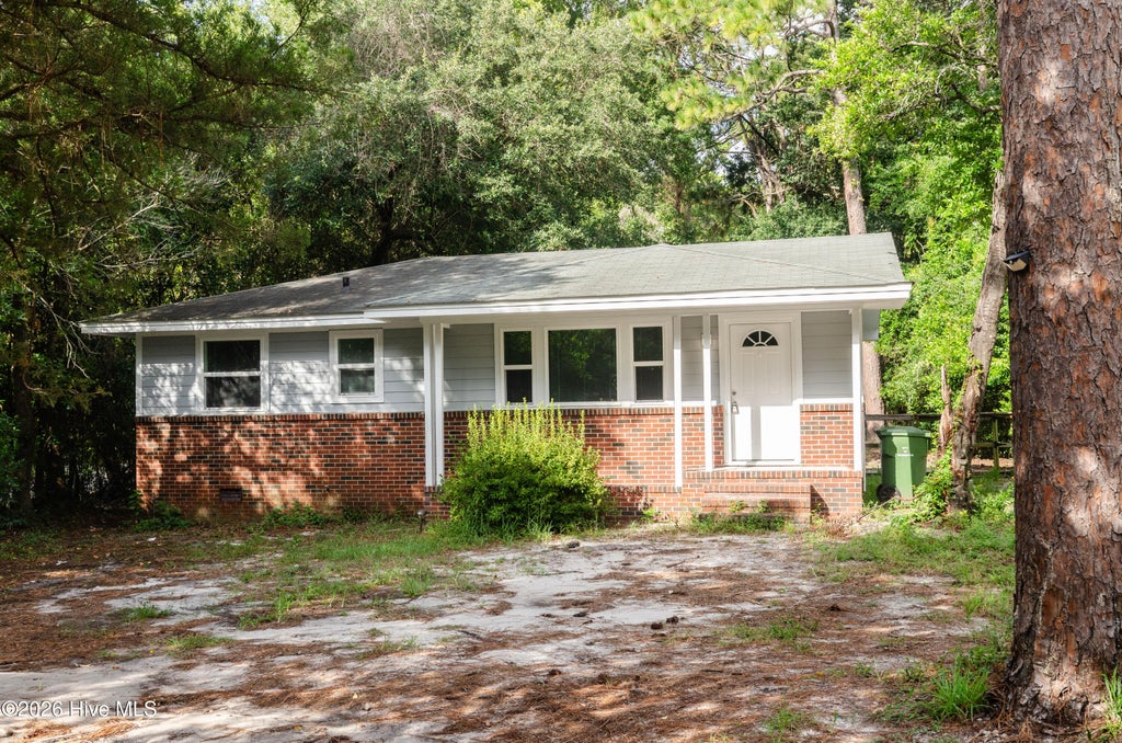 Photo of 626 S Kerr Avenue, Wilmington, NC 28403 (MLS # 100601087)