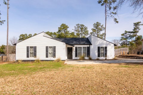 Homes For Rent - 2115 Oakleaf Way<br/> Augusta, GA 30906