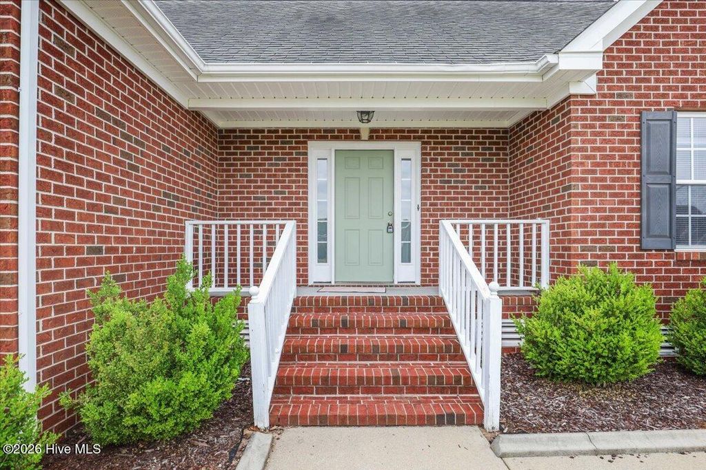 Photo of 101 Coy Place, Goldsboro, NC 27534 (MLS # 100573554)