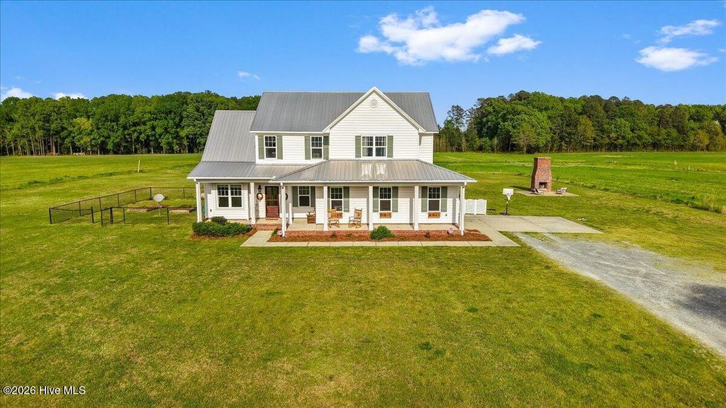 Photo of 2031 Devils Racetrack Road, Four Oaks, NC 27524 (MLS # 100566394)