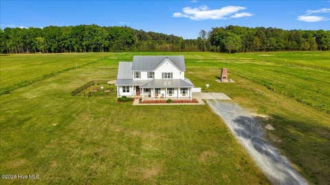 Homes For Sale - 2031 Devils Racetrack Road<br/> Johnston County, Four Oaks, NC 27524
