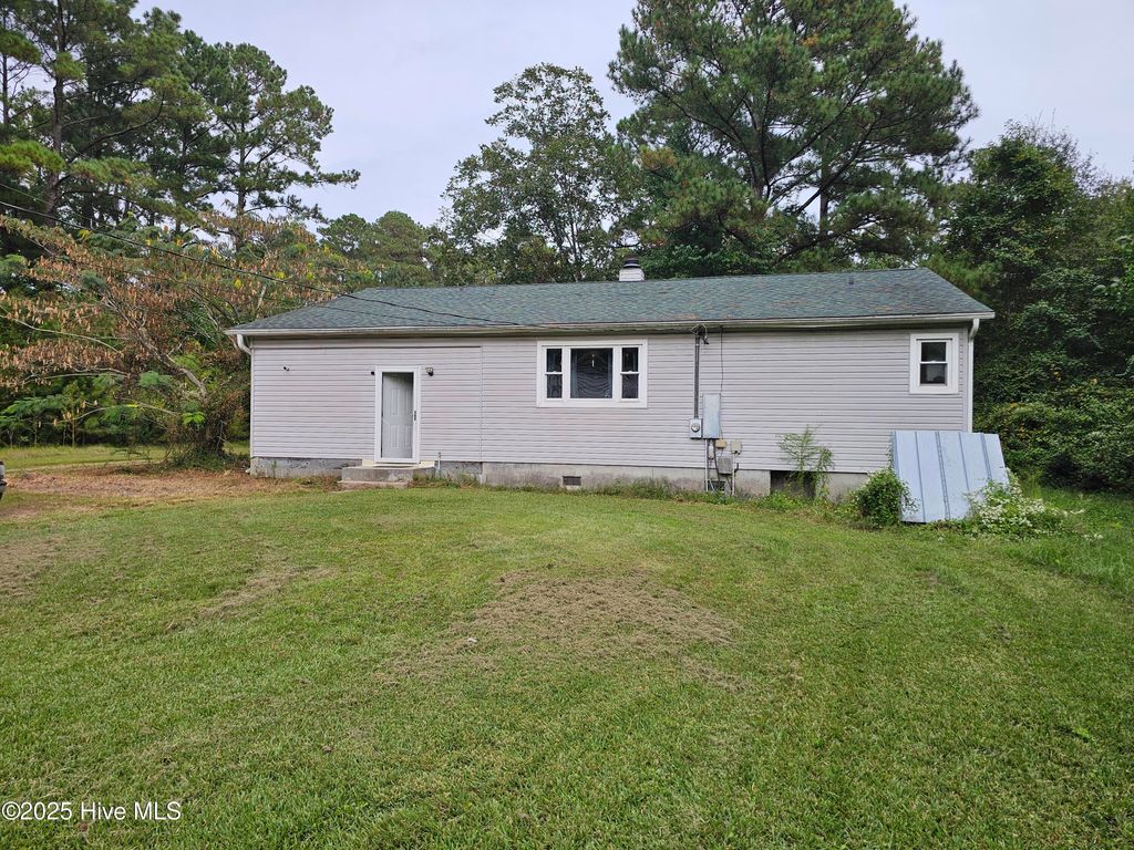 Photo of 11215 Us Hwy 117 S, Rocky Point, NC 28457 (MLS # 100531382)