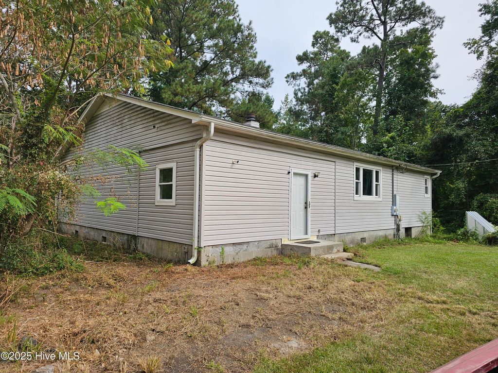 Photo of 11215 Us Hwy 117 S, Rocky Point, NC 28457 (MLS # 100531382)