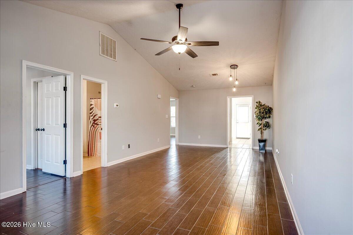 643 Brook Trail
