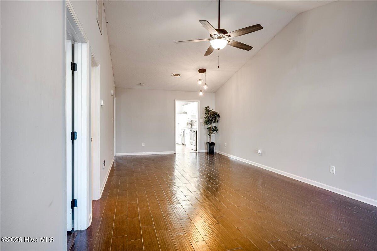 643 Brook Trail