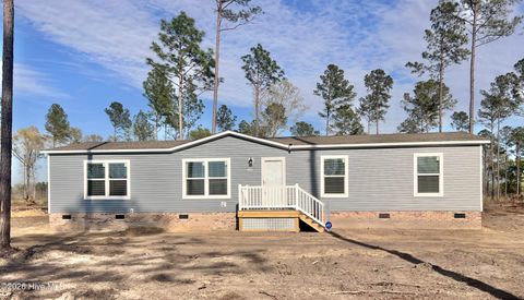 Mobile Home For Sale - 1452 Mercer Mill Road<br/> Lumberton, NC 28358
