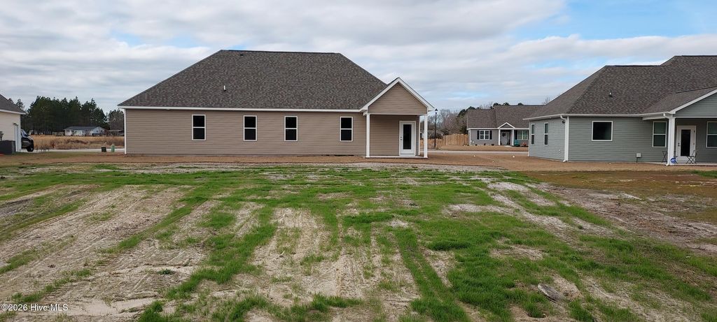 Photo of 646 Bright Harvest Drive, Maysville, NC 28555 (MLS # 100522813)