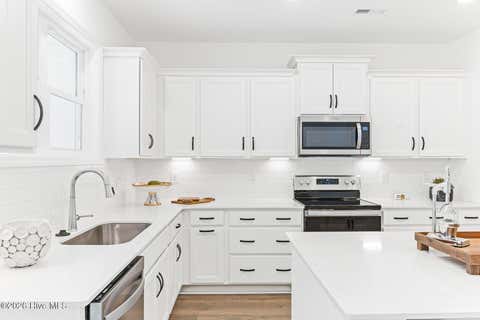Tiny photo for 818 Anchors Bend Way, Wilmington, NC 28411 (MLS # 100592754)