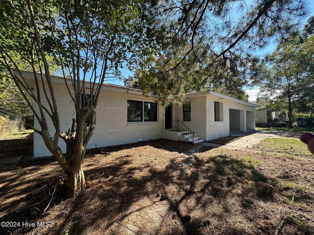 Photo of 224 Hill Street, Ahoskie, NC 27910 (MLS # 100474311)