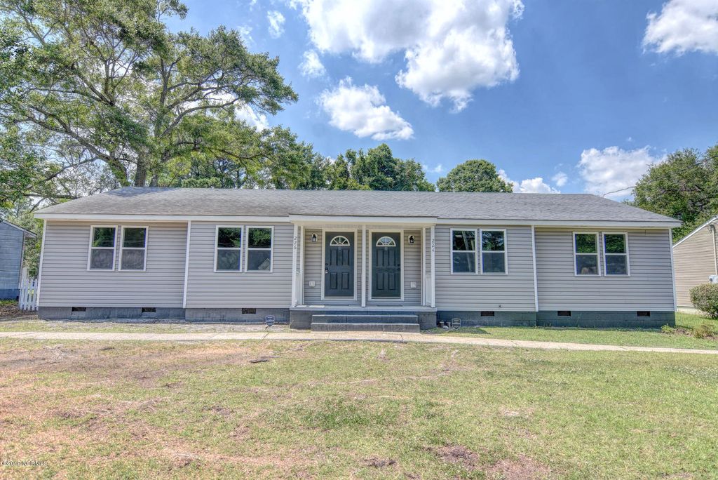 Photo of 226 York Street, Jacksonville, NC 28540 (MLS # 100553585)