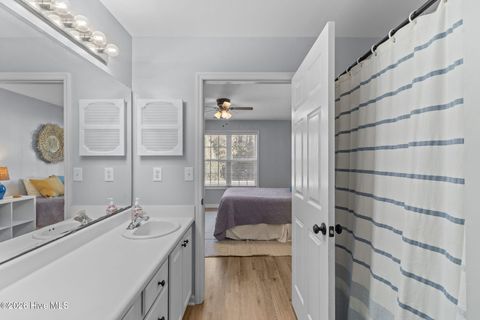 Tiny photo for 5004 Hunters Trail #Unit 4, Wilmington, NC 28405 (MLS # 100549050)