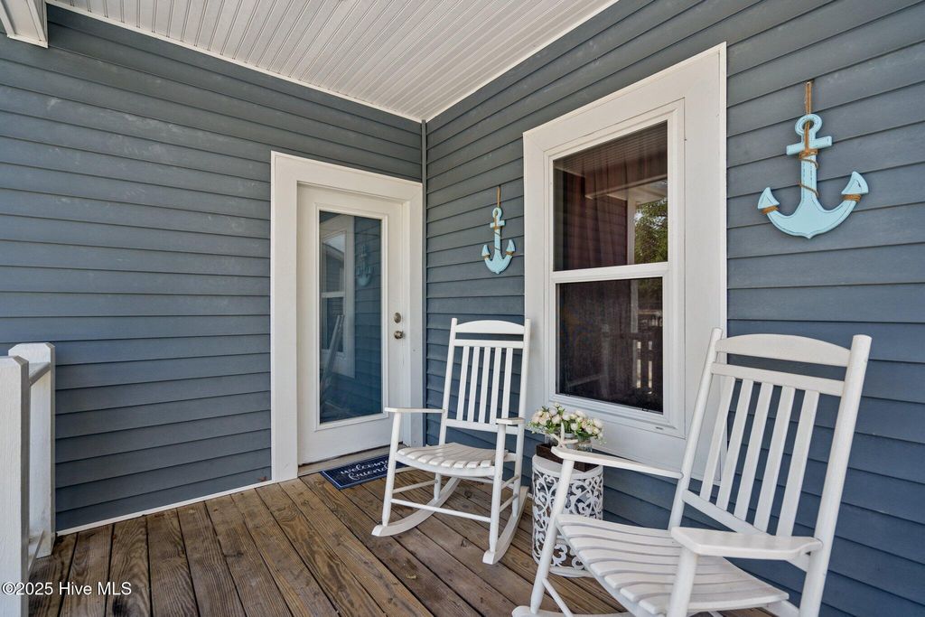 Photo of 129 NE 1st Street, Oak Island, NC 28465 (MLS # 100516746)