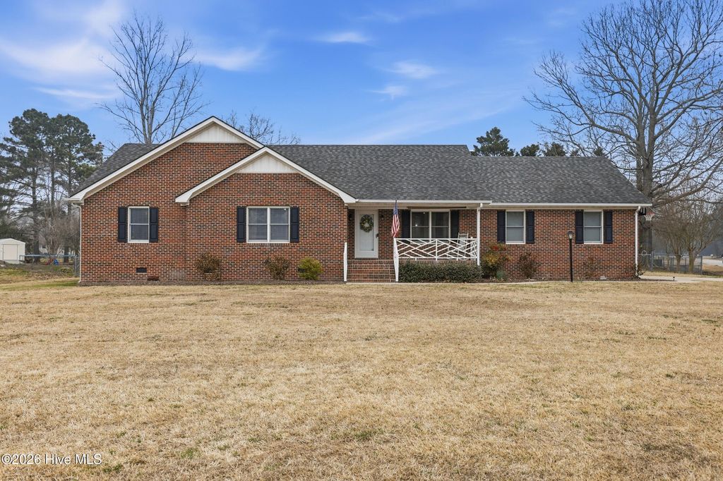 Photo of 1520 Jones Drive, Elizabeth City, NC 27909 (MLS # 100559088)