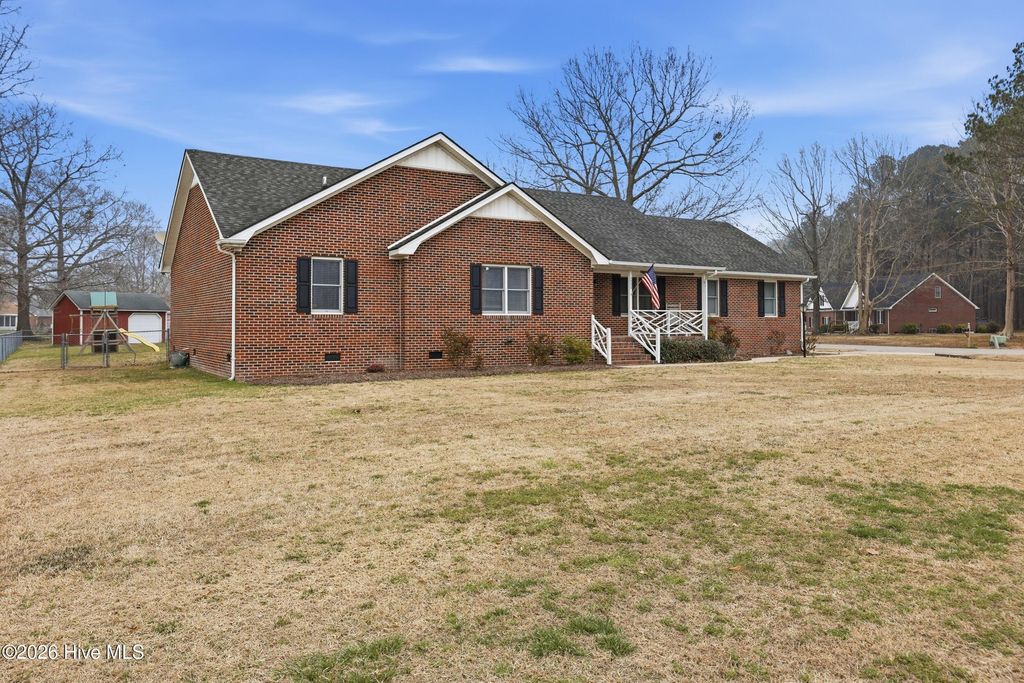Photo of 1520 Jones Drive, Elizabeth City, NC 27909 (MLS # 100559088)