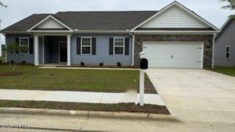 Homes For Sale - 233 Lake Tyler Drive<br/> Craven County, New Bern, NC 28560