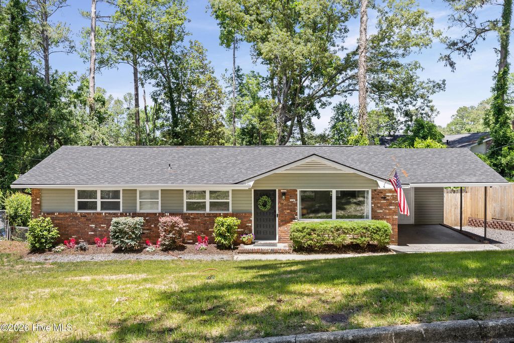 Photo of 1906 Bobolink Avenue, North Augusta, SC 29841 (MLS # 100574089)